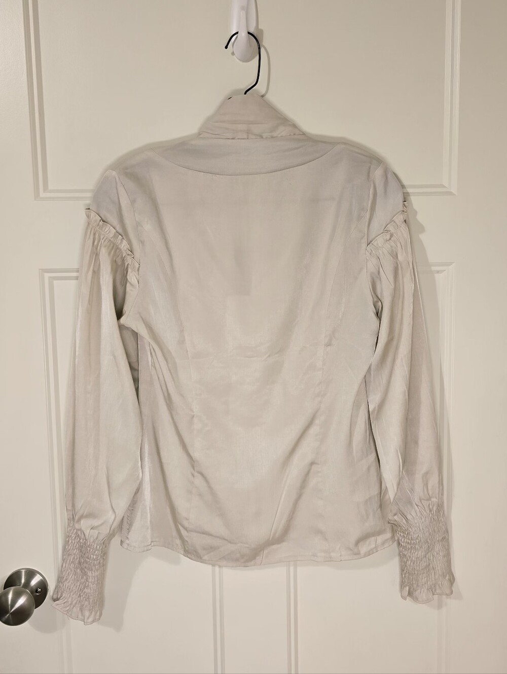 Scarlet Darkness Victorian V-neck Satin Button Up Blouse Women's Small Pirate - Picture 4 of 11